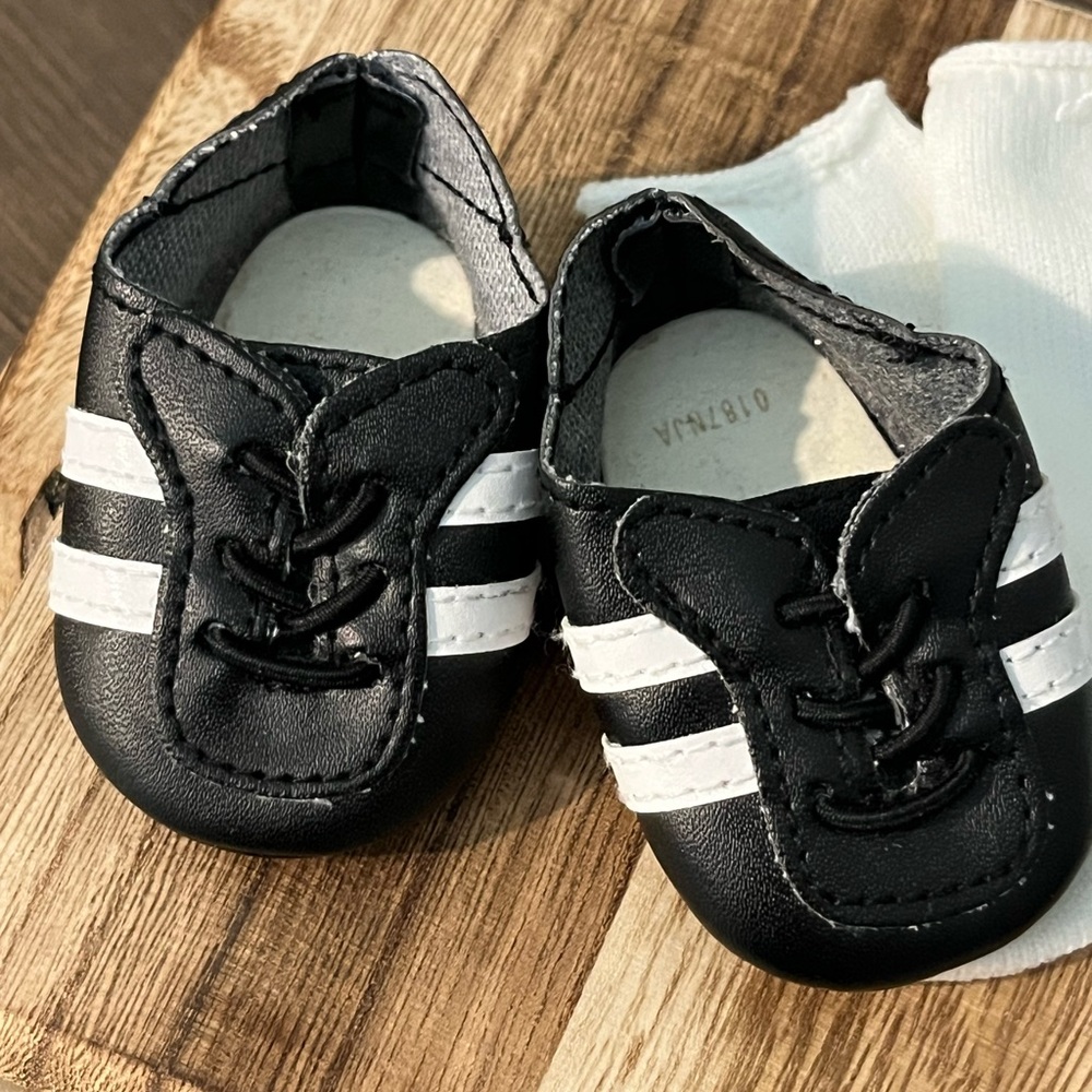 American Girl 18"  AG‎ Doll Soccer Cleats And Socks